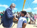 Alberto Fernández en recorrida por Mar de Ajó: “Si defendemos el turismo argentino defendemos el país