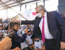“Educarse es imprescindible para poder tener un futuro”, afirmó el presidente al inaugurar el ciclo lectivo en una escuela de La Rioja