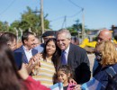 El presidente recorrió la obra de entubamiento del Arroyo Jiménez y encabezó un encuentro con empresarios en Florencio Varela