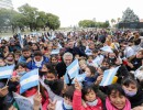 El presidente tomó la promesa de lealtad a la bandera a 2.000 alumnas y alumnos bonaerenses
