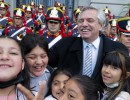 El presidente tomó la promesa de lealtad a la bandera a 2.000 alumnas y alumnos bonaerenses