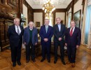 Alberto Fernández se reunió con los ex presidentes Rodríguez Zapatero, Mujica, Cerezo y Samper