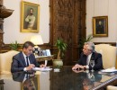 El presidente definió con el ministro de Economía los alcances del plan de financiación para la compra de electrodomésticos