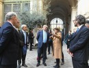 El presidente se reunió con la alcaldesa de París, Anne Hidalgo