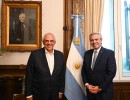 El presidente recibió al ex mandatario de Colombia, Ernesto Samper