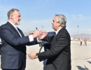 El presidente arribó a Chile para encabezar la ceremonia de conmemoración del 205° aniversario del Abrazo de Maipú