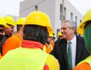 El presidente recorrió viviendas en construcción del programa Procrear II en Morón