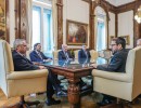 El presidente se reunió con autoridades de entidades judías para analizar la situación de los rehenes argentinos