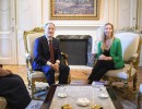 La Secretaria General de la Presidencia, Karina Milei, se reunió con el Embajador de los Estados Unidos, Peter Lamelas