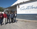 El Jefe de Gabinete recorre la planta de la cooperativa Castelmar en Castelli
