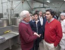 El Jefe de Gabinete dialoga con miembros de la cooperativa Castelmar en Castelli