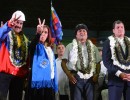 La Jefa de Estado arribó a Bolivia y expresó su solidaridad con Evo Morales