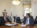 El jefe de Gabinete recibió a integrantes de diversas cámaras empresariales en Casa Rosada