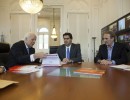 El jefe de Gabinete recibió a integrantes de diversas cámaras empresariales en Casa Rosada