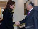 La jefa de Estado recibió al director del Organismo Internacional de Energía Atómica