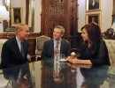 La jefa de Estado recibió a los directivos de Syngenta