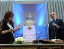 La jefa de Estado tomó juramento al nuevo gabinete nacional