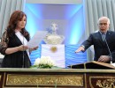 La jefa de Estado tomó juramento al nuevo gabinete nacional