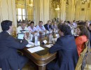 El Jefe de Gabinete recibió a representantes de los sectores yerbatero y hortícola