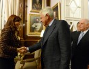 La Jefa de Estado recibió a Daniel Barenboim y Felipe González
