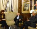 La Jefa de Estado recibió a Daniel Barenboim y Felipe González