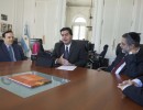 Capitanich recibió al presidente de la AMIA