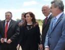 Los argentinos debemos avanzar todos juntos, afirmó la Presidenta al inaugurar fábricas en Santa Fe
