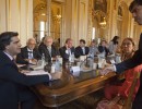 El jefe de Gabinete se reunió  con representantes de las Cámaras industriales