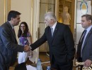 El jefe de Gabinete se reunió con representantes de cámaras textiles 