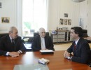 El jefe de Gabinete se reunió con el embajador de Chile