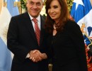 La Jefa de Estado se reunió con su par de Chile