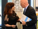 La Presidenta reclamó “una justicia que sea pareja para todos” en un acto en Casa Rosada