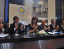 “El objetivo es el de siempre: crecimiento con inclusión social”, afirmó la Presidenta al recibir préstamos para obras de infraestructura