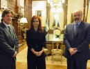 Estatales acordaron un aumento del 24%