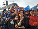 “Debemos trabajar mancomunadamente para que la máquina no se vuelva a parar”, afirmó la Presidenta