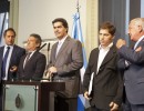Capitanich encabezó la firma de convenio para la reprogramación de vencimientos de deuda con las provincias