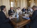 Capitanich y Tomada con transportistas públicos en Casa Rosada