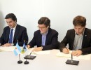 Capitanih y Kicillof suscribieron convenios con el BID para financiar obras y programas