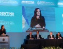 La Presidenta encabezó en el Mercado Central la entrega de subsidios a productores agrícolas del conurbano