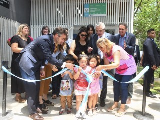El presidente encabezó en Pilar el acto de finalización de 30 Centros de Desarrollo Infantil en seis provincias
