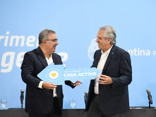 “La jubilación no jubila la felicidad ni el disfrute”, afirmó el presidente al inaugurar en Catamarca las primeras viviendas para personas mayores