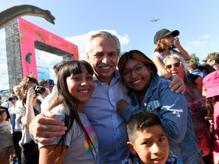El presidente encabezó la apertura del ciclo Verano en Tecnópolis - Atardeceres 2023