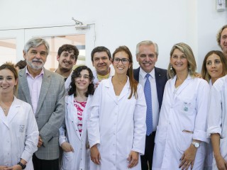 El presidente inauguró en Mar del Plata el nuevo edificio de INTEMA