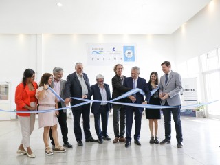El presidente inauguró en Mar del Plata el nuevo edificio de INTEMA