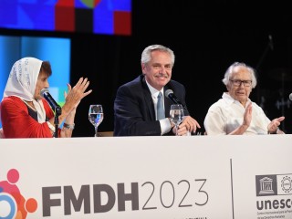 Alberto Fernández: ”Tenemos una sociedad que sueña con un Poder Judicial que deje de actuar como el brazo ejecutor de los poderes fácticos”