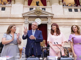 Alberto Fernández: Construimos la democracia, vivimos en libertad, alcancemos la igualdad