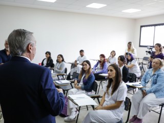 El presidente inauguró el primer edificio del nuevo campus de la Universidad Nacional del Oeste