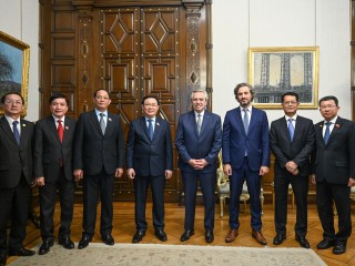 El pesidente recibió al titular de la Asamblea Nacional de Vietnam