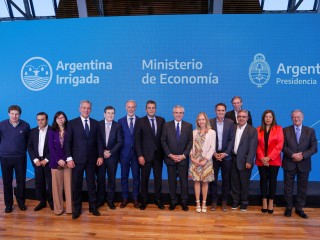 El Gobierno nacional presentó el Plan Integral Argentina Irrigada que beneficia a más de 50 mil productores