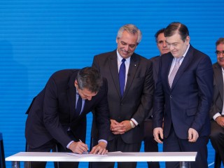 El Gobierno nacional presentó el Plan Integral Argentina Irrigada que beneficia a más de 50 mil productores